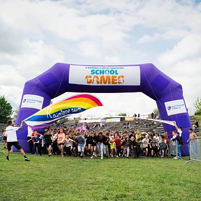 12/12    Bannery na nafukovací bránu